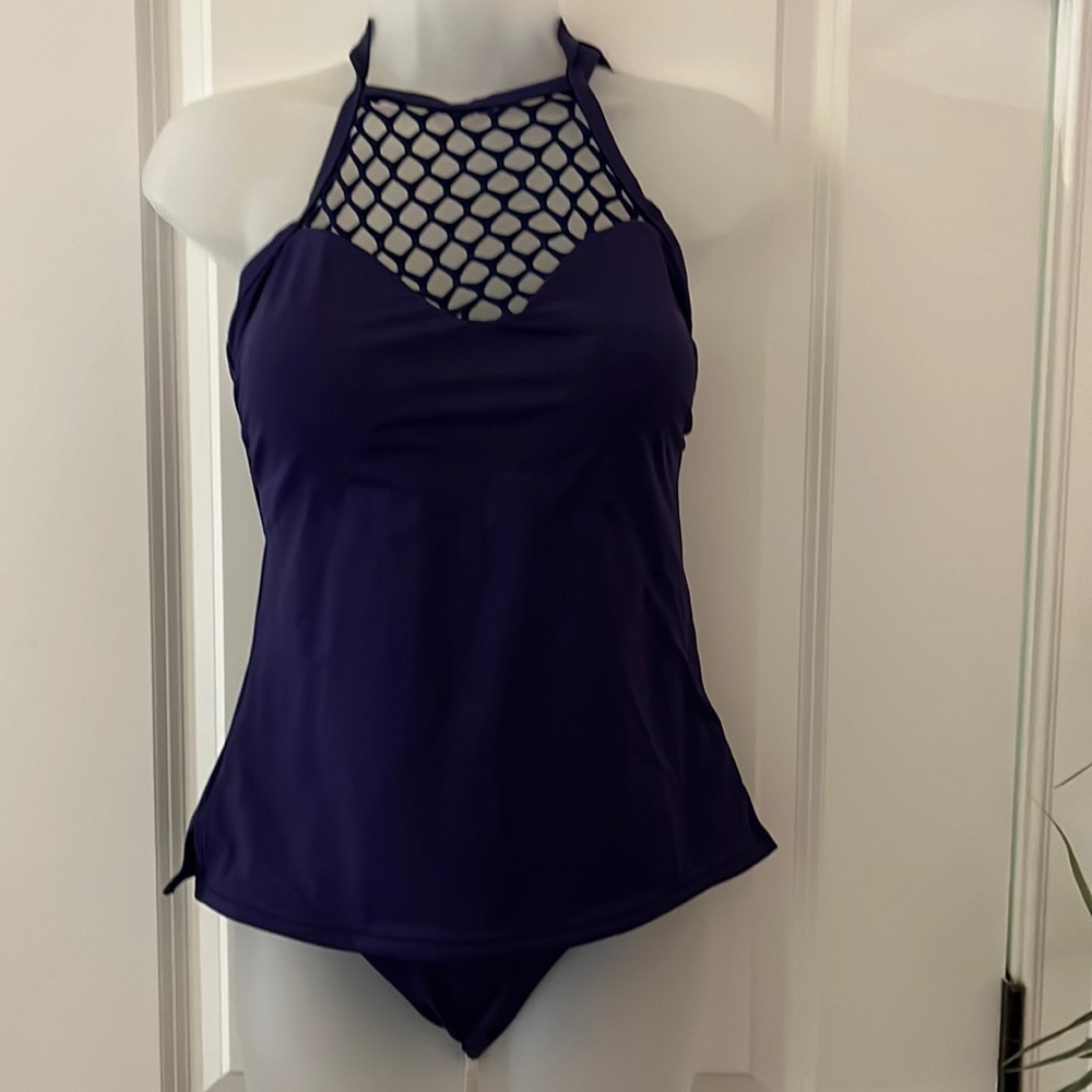 Dark purple tankini size 6